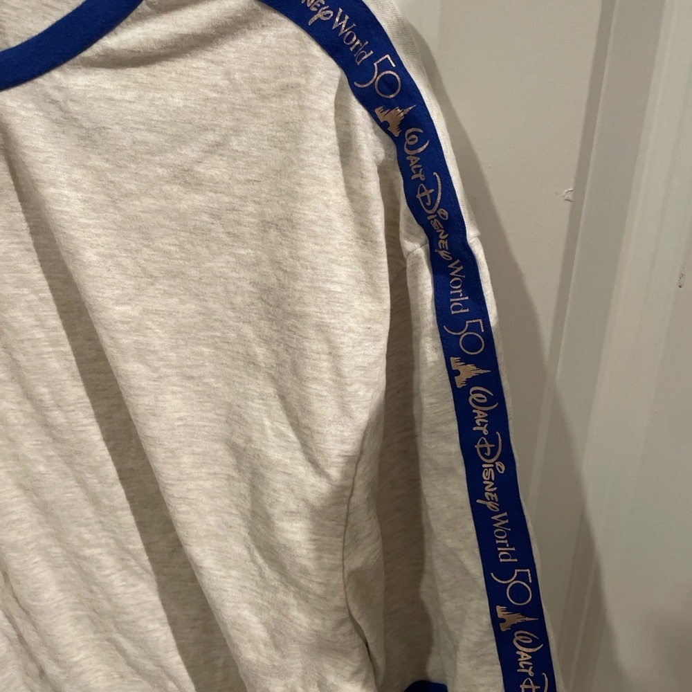 Disney White and Blue Short Sleeve Tee - Picture 3 of 4